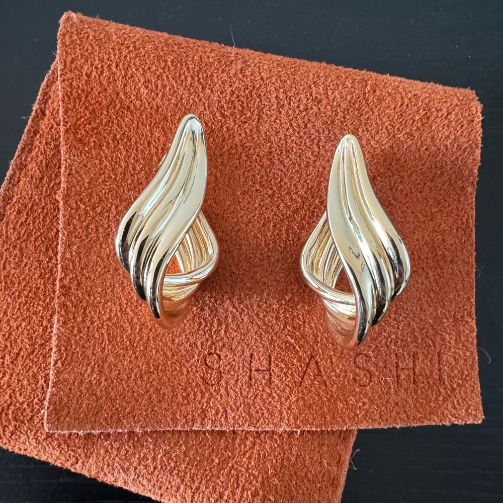 Sashi Lynx Earrings (worn once)